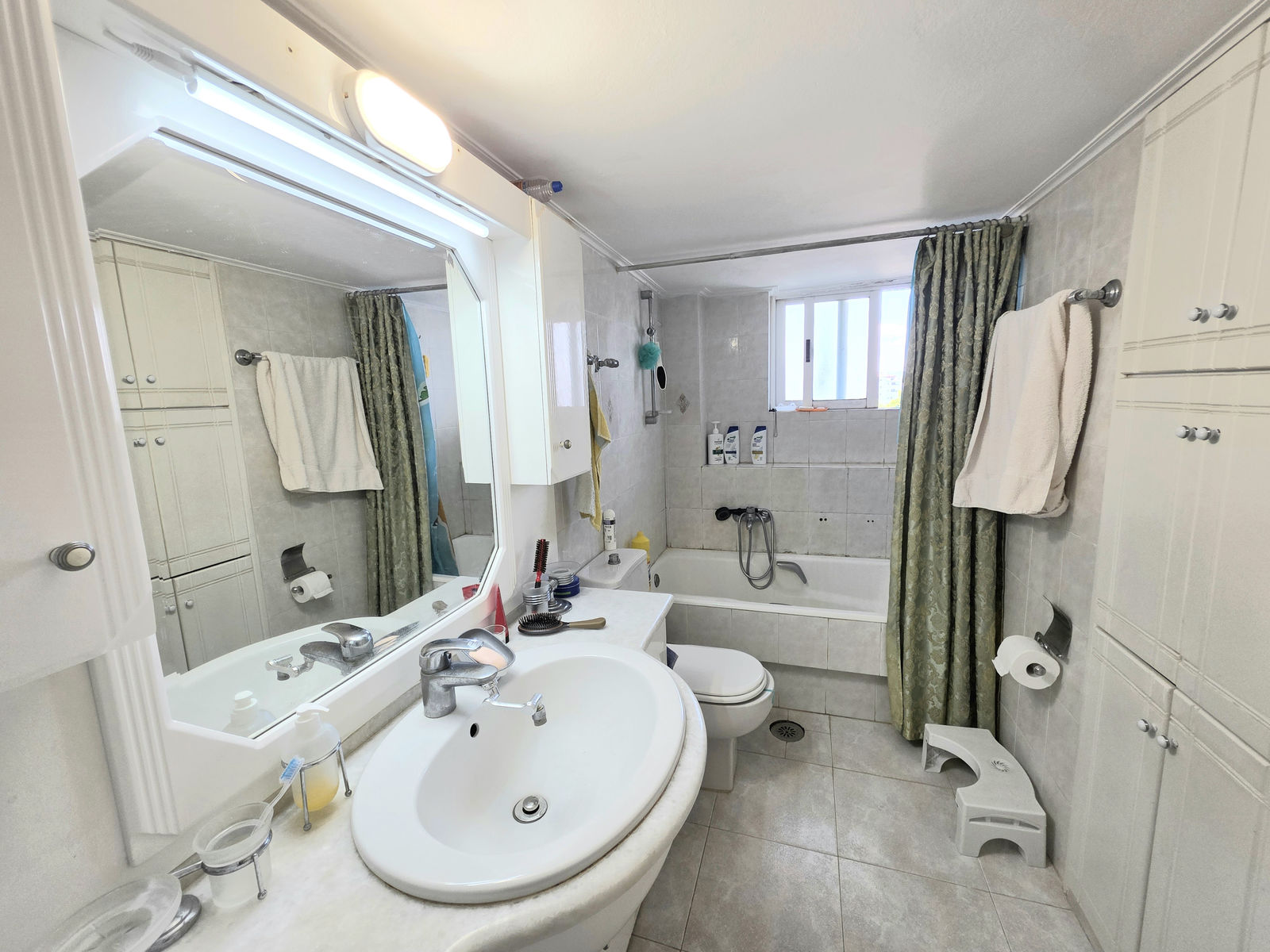 apartment-for-sale-kalamata-beach-bathroom-id2443827 Διαμέρισμα – 164 τ.μ. – Μαρίνα Καλαμάτας – Καλαμάτα