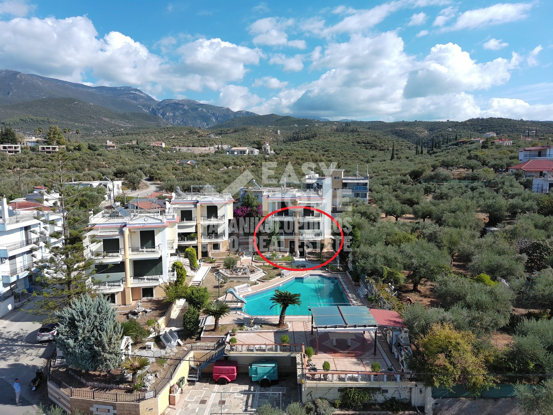 Μεζονέτα – 185 τ.μ. – Αρχοντικό – Αβία
