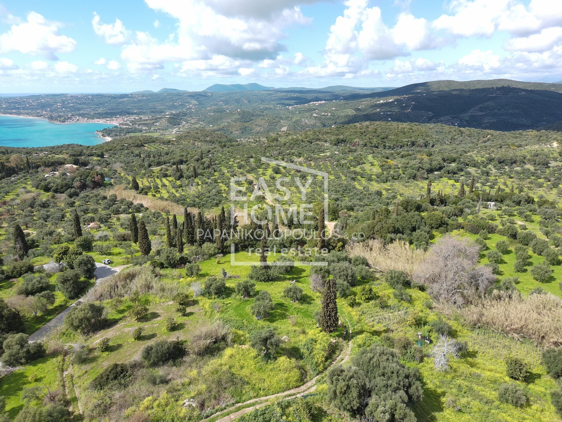 Οικόπεδο – 1550 τ.μ. – Ακριτοχώρι – Κορώνη