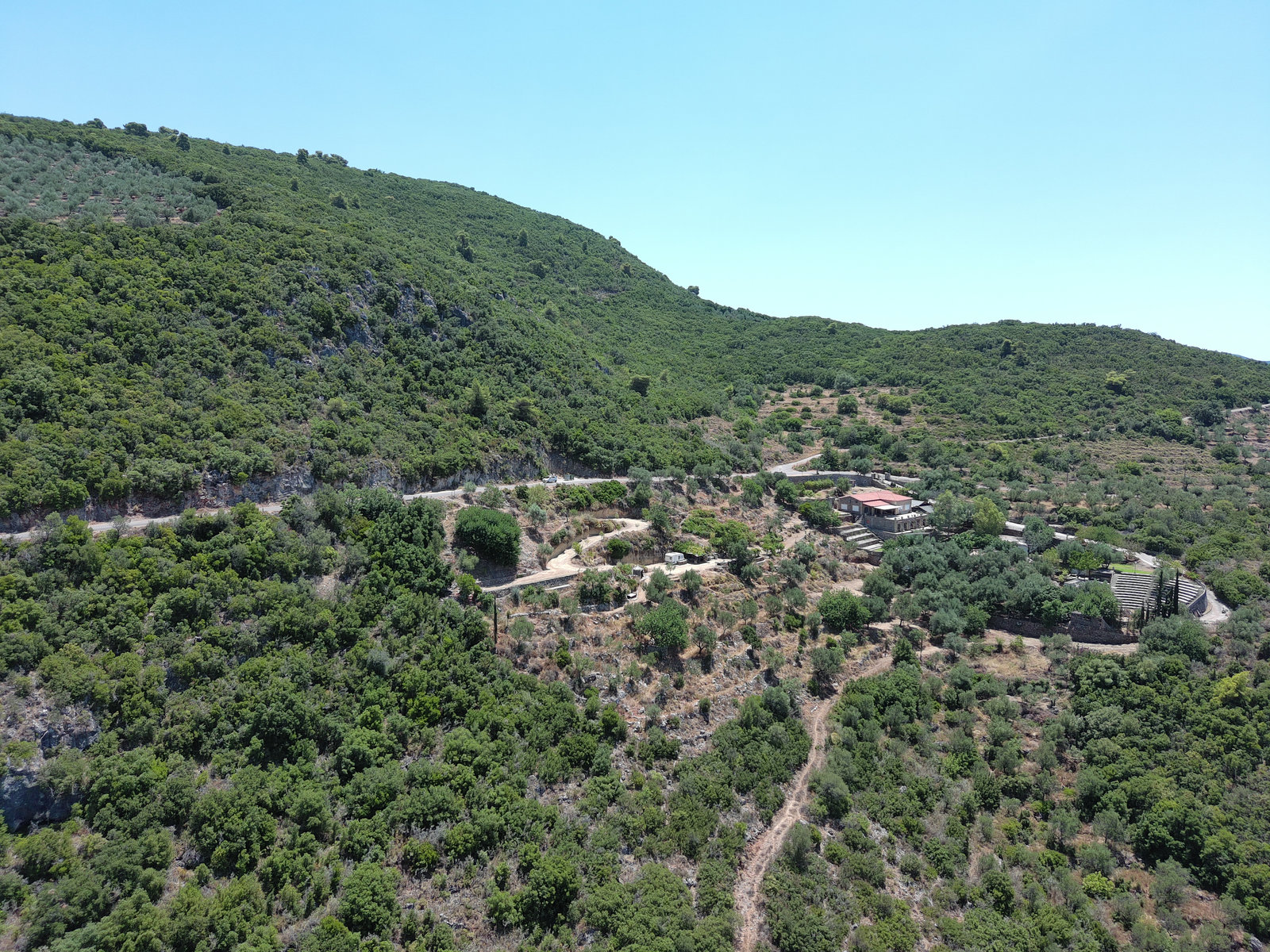 aerial-panoramic-view-surrounding-area-megali-mantineia-id199134.jpg Ενα εναέρια πανοραμική λήψη της περιοχής της Μεγάλης Μαντίνειας