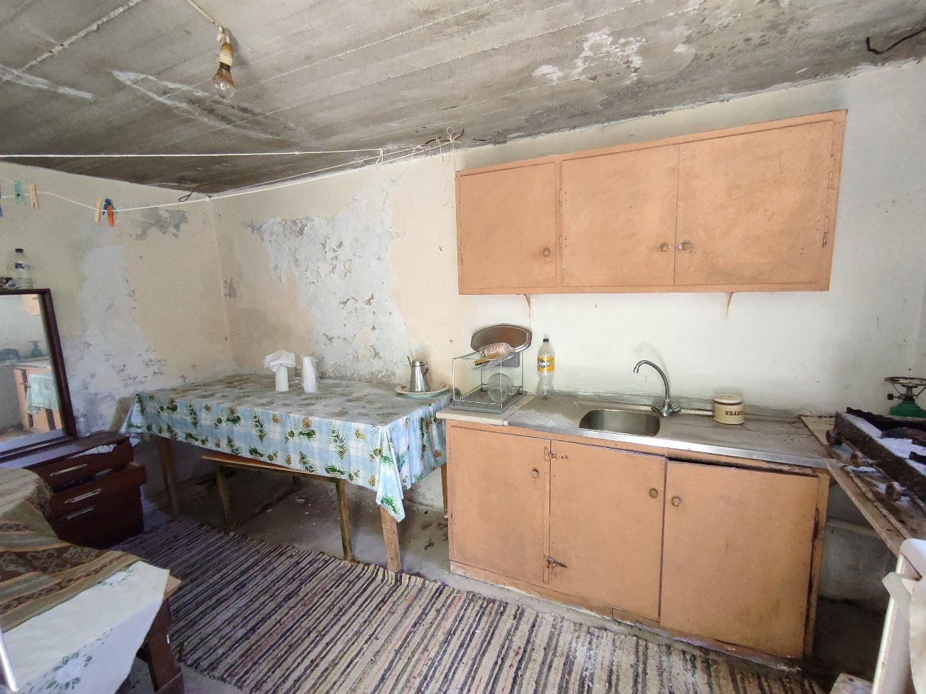 kitchen-space-renovation-potential-verga-house-id342304.jpg Detached House – 156 m² – Kato Verga – Kalamata