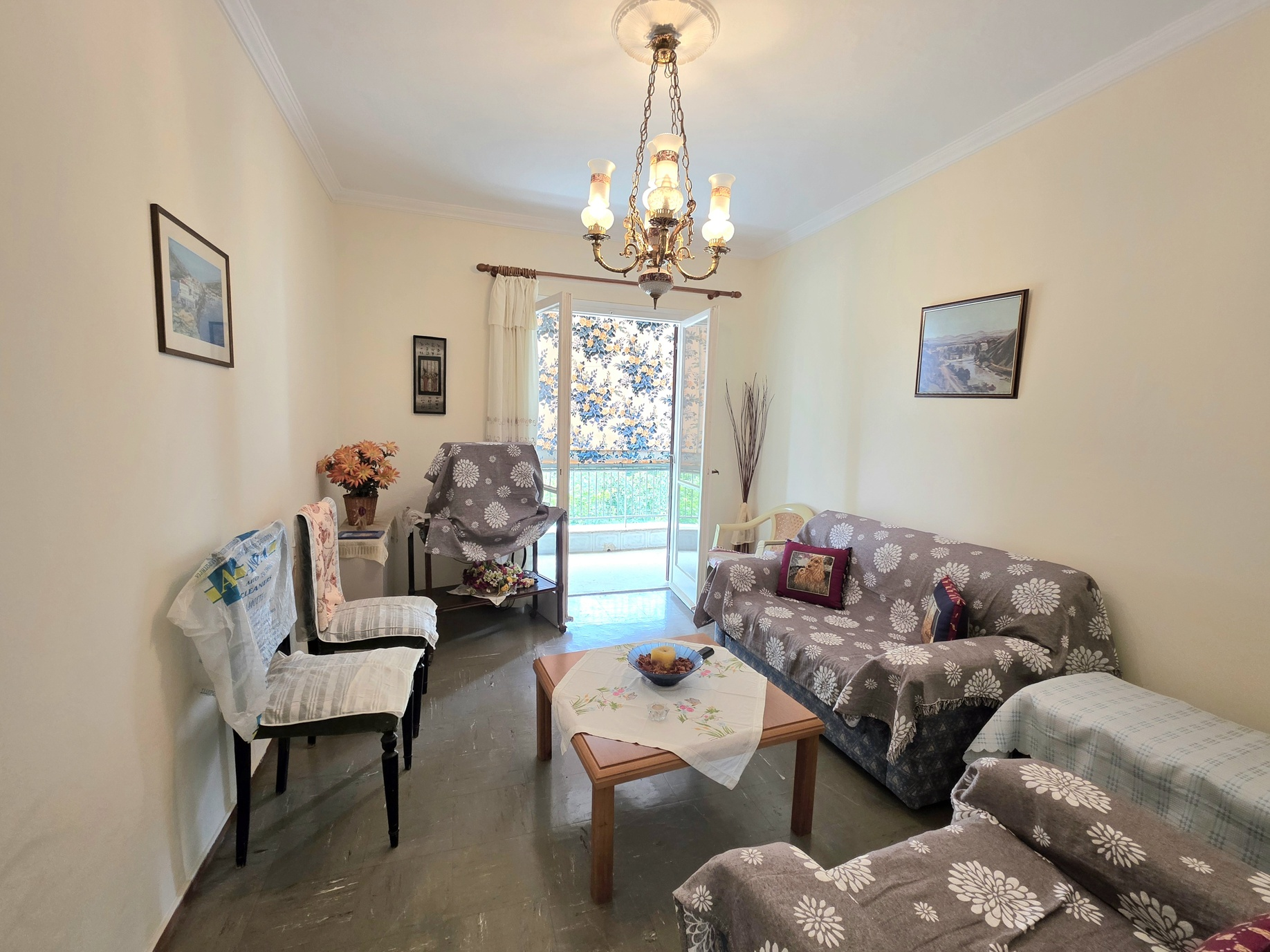 living-room-balcony-access-marousi-id2394044.jpg Apartment – 50 m² – Ergatikes Polikatoikies – Marousi