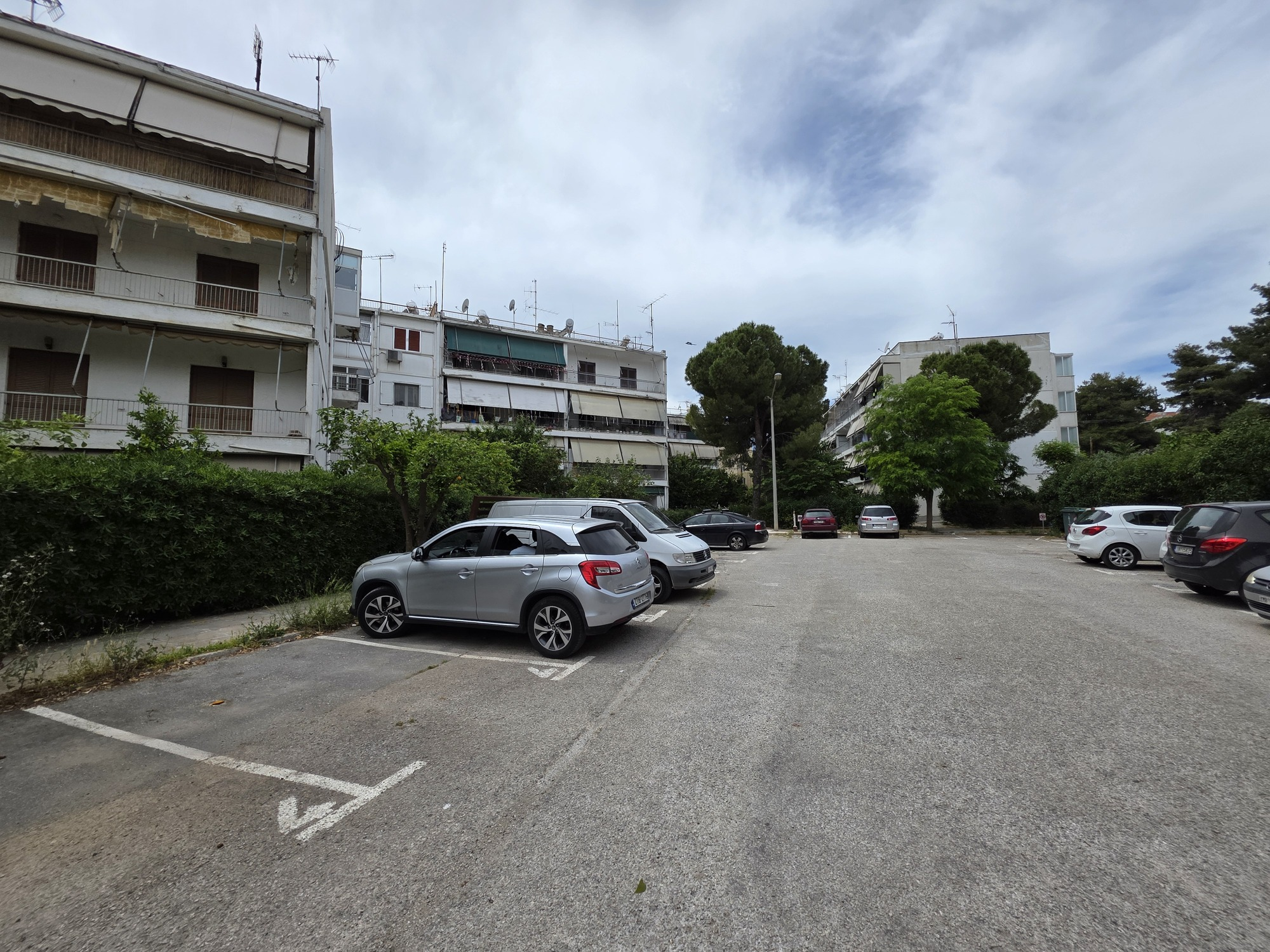 open-parking-area-residential-complex-marousi-id2394044.jpg Apartment – 50 m² – Ergatikes Polikatoikies – Marousi