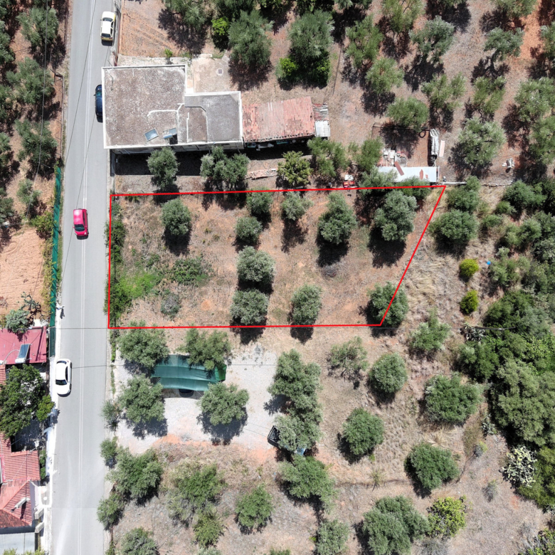 Αεροφωτογραφία οικοπέδου 562 τ.μ. στο Λεικά, Καλαμάτα, με οριοθέτηση